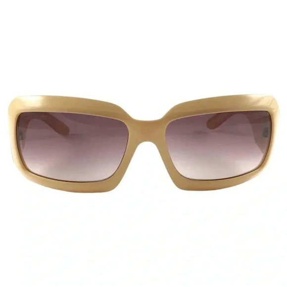 Chanel Authentic Mother of Pearl Sunglasses - Picture 3 of 11
